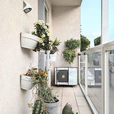 Central Private En-Suite With Balcony In Shared Residence Pieta Exterior photo
