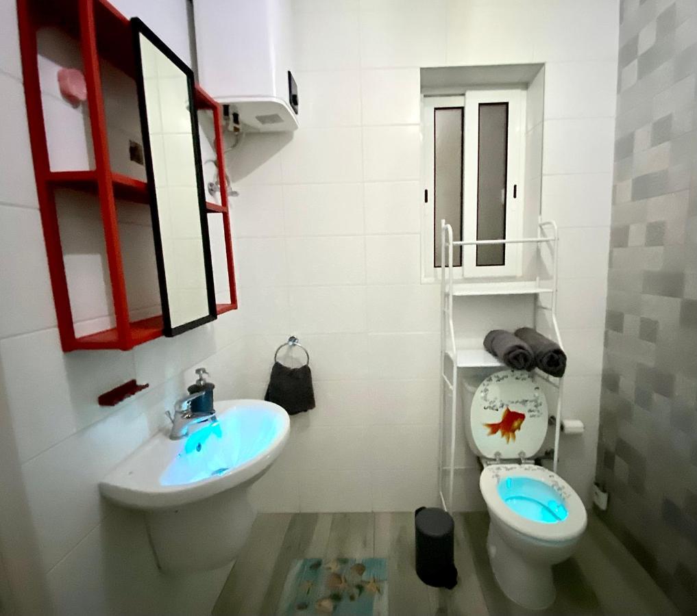 Central Private En-Suite With Balcony In Shared Residence Pieta Exterior photo